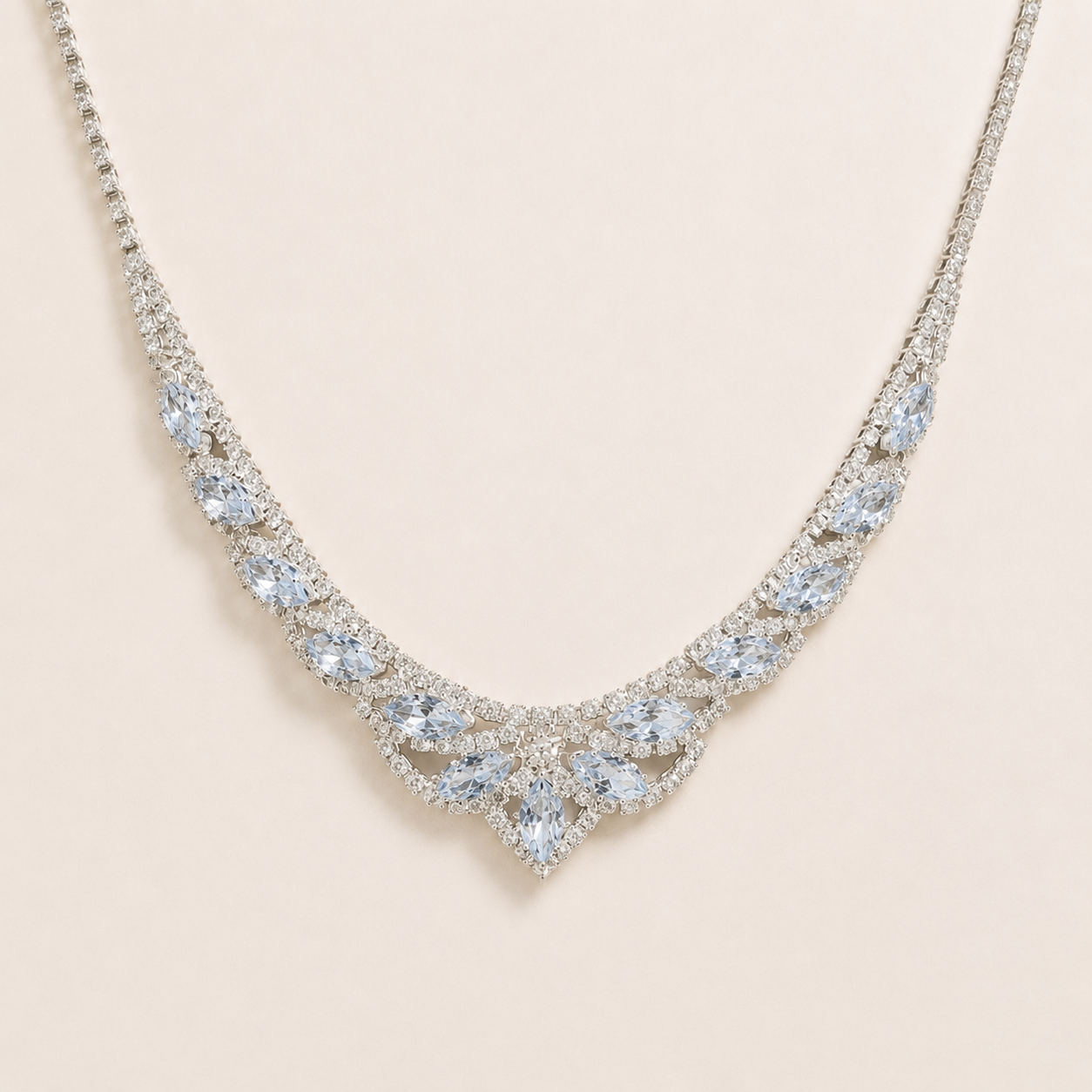 Banquet Star River vintage necklace by OddJoy